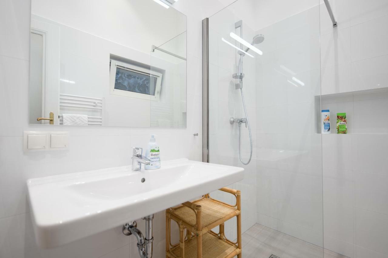 Grand Soho II Apartment Відень Екстер'єр фото