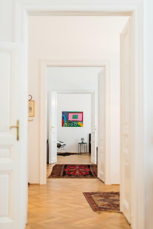 Grand Soho II Apartment Відень Екстер'єр фото