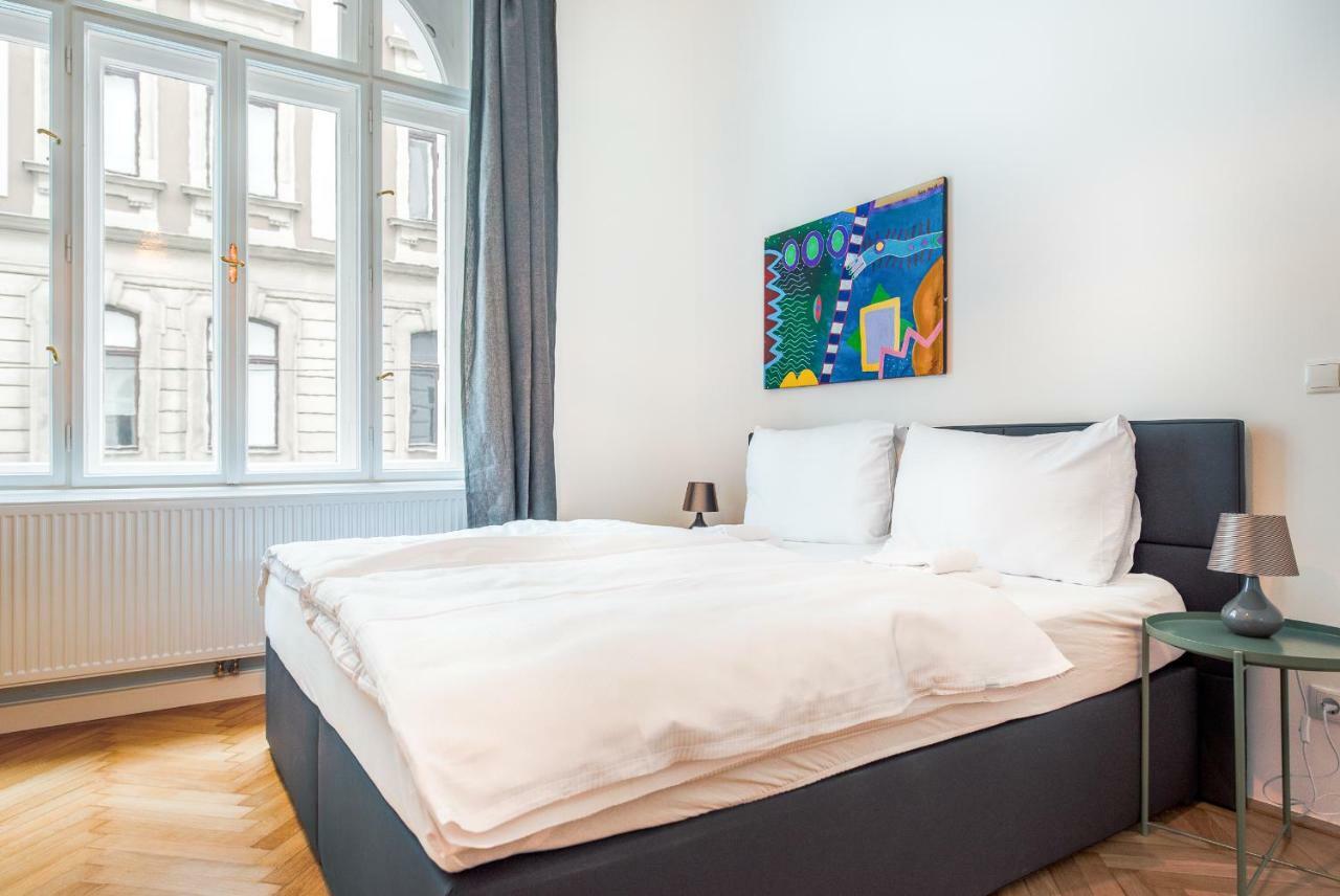 Grand Soho II Apartment Відень Екстер'єр фото